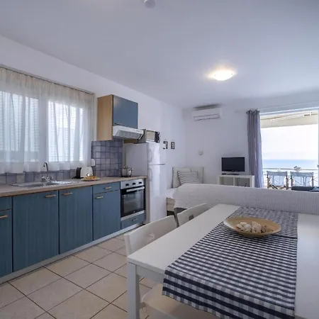Apartment Zesa Mit Balkon Und Meerblick *