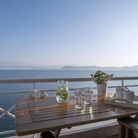 Zesa Mit Balkon Und Meerblick *